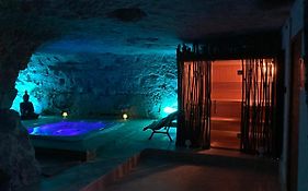 Le Chateau De La Barre